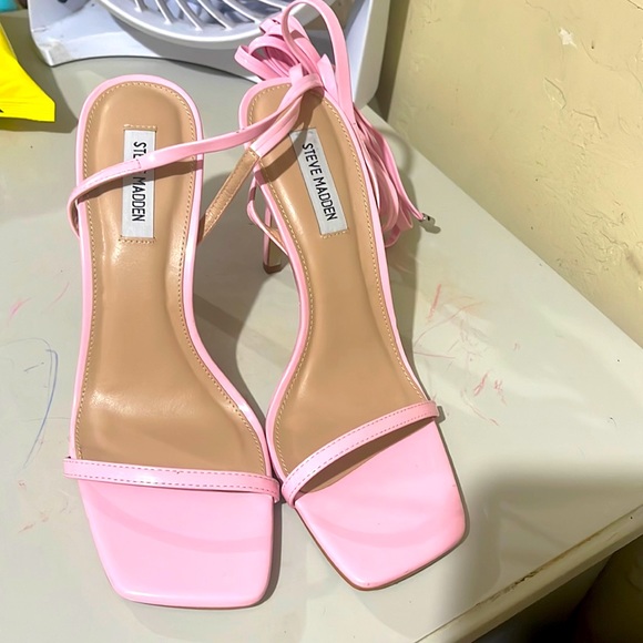 Pink Steve Madden Heels - Picture 1 of 1